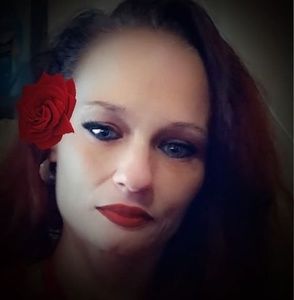 Meet your Posher, Krystle